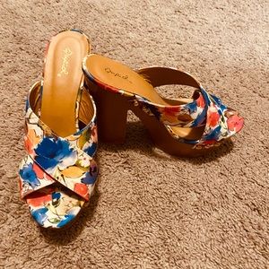 Floral platform heels!
